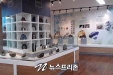 1004섬 신안군, 폐 초등학교를 문화예술 박물관으로 조성
