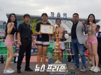 [포토] 정읍 돌주먹 이재억, 화끈한 난타전 공방 2대0 판정승