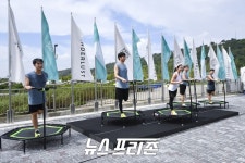 [포토] 윤하이의 트램폴린 피트니스(원더러스트 코리아 2019)