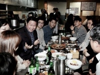 최태원 우리가 행복해지면, 수펙스한 회사 될 것...번개 행복토크 개최