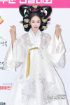 [포토] 이윤주, '상큼 발랄한 한복 요정'(사랑해요대한민국)