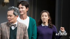 [연재⑨ 작품이야기]더욱 강력해진 웃음과 따스한 위로를 전해 준 연극 톡톡