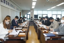 아산시의회 제3회 의원회의···근로자 대상 부적절 표현 등 지적