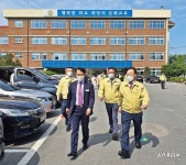 설동호 대전교육감, 유치원·초등학교 등교수업 현장 방문