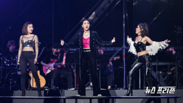 어떤 색의 앙상블을 보여줄지 기대가 모아지는, 뮤지컬 "렌트"의 조앤 역 정다희 배우 & 모린 역 전나영 배...