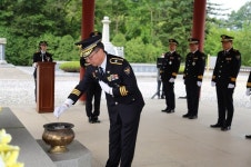 전주완산경찰서, 제65회 현충일 군경묘지 참배