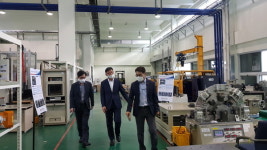 최영호 거창부군수, 거창승강기밸리 현장행보 나서
