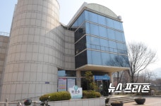 (속보)하남시 햇살병원 입원중인 40대 코로나19  확진....코호트 격리
