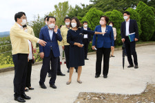 서산 팔봉초등학교 운동장 새 단장