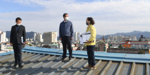 구인모 거창군수, 종합사회복지관 주차장조성사업 현장점검