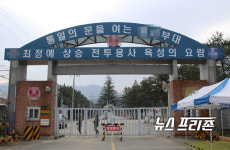 연천 5사단, 軍부대 코로나 발생 현황 보안사항.. 답답하면 질본에 문의?