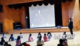 세종시 전의초, 코로나19 우울함 날려 보내는 아침엔 동요, 점심엔 클래식