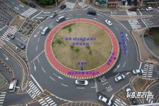 창원 상남회전교차로 흰색선, 정차 가능?
