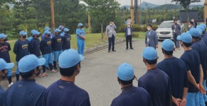 홍선의 평택시의회 의장, 공주시립야구장 찾아 라온고등학교 야구부 격려