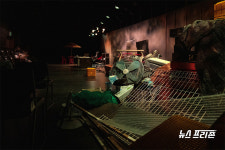 우리 곁에 살아난 바냐 아저씨, 연극능길삼촌