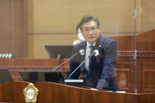 [NF포토]천안시의회 배성민 의원, 업성저수지 수변생태공원 등 시정질문