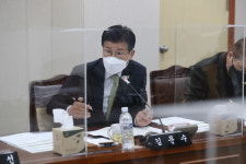 김문수 전남도의원, 국도 24호선 무안 현경 - 신안 지도 구간 교통정체 해소 주문