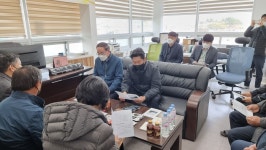 이철 전남도의원,  약산흑염소 영농조합 방문