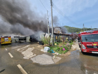 충남 당진 한과공장서 불...1억7천만 원 피해