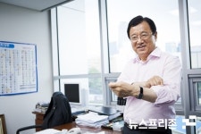 국힘 하남시장 이현재 후보, JTBC뉴스 불법 공적비 의혹....전혀 모르는 일