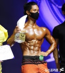 [NF포토] 이종환, 피지크 그랑프리 수상(WNGP 스페셜리그)