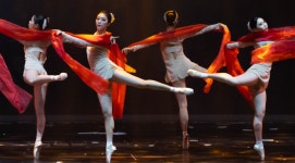 국악+LED 태권발레, 서울 페스타 2022 글로벌 축제서 감흥 선사