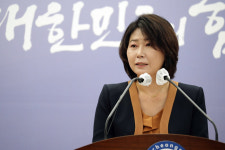 김태흠 의 입 주향 대변인 등판...소통하는 대변인 되겠다