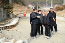 진해구, 웅동1동 내곡마을 진입도로 확장공사현장 점검