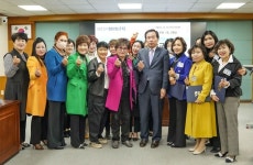 목포시,2023년 꽃중년 건강교실 운영...강사 18명 위촉