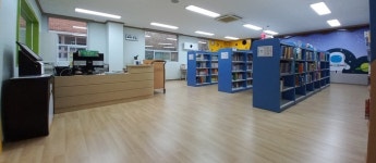 사천시어린이도서관 재개관∙∙∙다시, 여나 봄 행사 성료