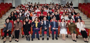 이상일 용인특례시장, 단국대학교 교육대학원에서 문학과 그림으로 보는 인간과 인생 특강