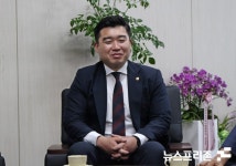 세종시의회 최원석 의원, 2027 충청권 하계U대회 이창섭 부위원장 전격 방문