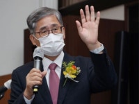 신평 인사가 만사···국민 눈높이 맞는 장관 안 보여 대통령실 향해 쓴소리