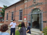 김선민 마산합포구청장, 구 마산헌병분견대 전시관 운영상황 점검