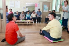 박동식 사천시장, 폭염 대응 경로당 무더위쉼터 현장 점검