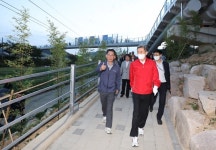 포항 철길숲 상생숲길 인도교 준공...포항 남과 북 연결