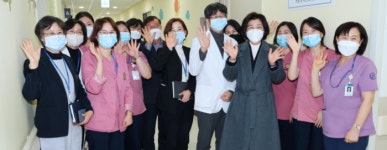 김보라 안성시장, 경기도의료원 안성병원, 소아청소년과 야간진료 현장 찾아
