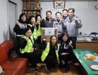 김영호 진해경찰서장, 진해 경화동여성자율방범대 초소 격려 방문