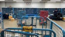 이응우 충남 계룡시장, 청룡의 해 설날 앞두고 우편 업무량 많은 금암동 우체국 방문