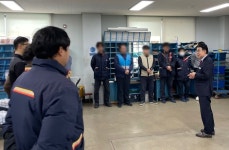 이응우 충남 계룡시장, 청룡의 해 설날 앞두고 우편 업무량 많은 금암동 우체국 방문