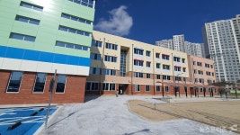 설동호 대전시교육감, 신설학교 대전복용초 개교 준비상황 점검