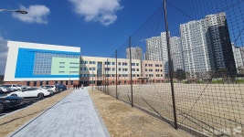 설동호 대전시교육감, 신설학교 대전복용초 개교 준비상황 점검