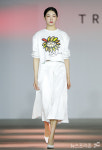 트리플루트, 패션코드 2024 F/W 피날레 장식