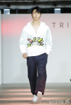 트리플루트, 패션코드 2024 F/W 피날레 장식