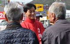 안병구 밀양시장 후보, 삼랑진읍 송지 5일장 찾아 지지 호소