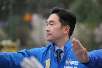 제22대 총선 사전투표 하루 앞둔 세종시 나성동에 울려퍼진 