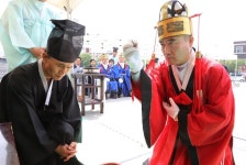 [포토] 진해 북원로터리서 제479주년 이충무공 탄신제 거행