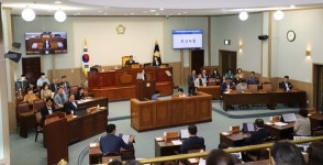함안군의회 곽세훈∙안말남 의원 지역경제 활성화 방안 제시