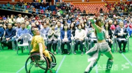 장애의 편견과 한계를 뛰어 넘어 제주서 울려 퍼지는 감동의 하모니