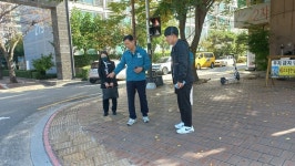 마산회원구, LED 바닥형 보행신호등 설치로 보행환경 개선